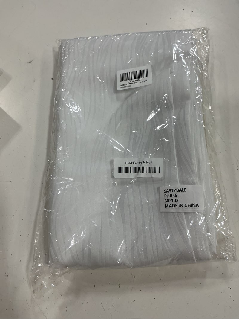 Condition photo showing New/Like New for sastybale wavy swirl jacquard tablecloth, 60 x 102 inch rectangular white | textured fabric table cover, heavy duty, wrinkle resistant, spillproof, washable for wedding, party, outdoor picnic white 102" x 60" (rectangular)
