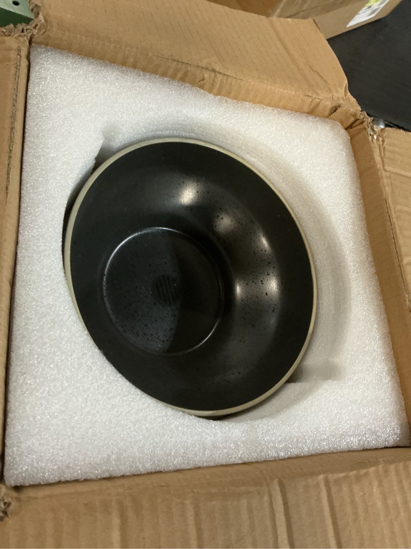 Condition photo showing Good Condition for mod round bowl - roasted sesame (d8.25 inch x h3.5 inch, 6, count) d8.25 inch x h3.5 inch roasted sesame