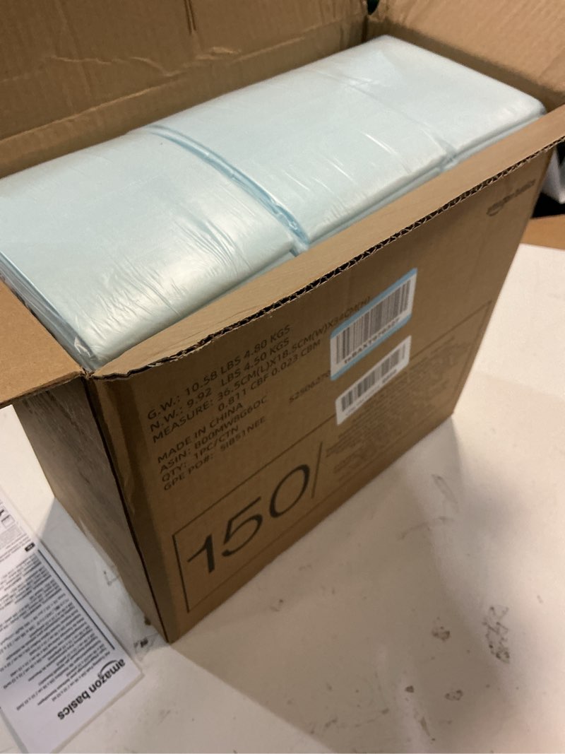 Condition photo showing New/Like New for amazon basics dog and puppy pee pads, 5-layer leak-proof super absorbent, quick-dry surface, potty training, regular (22x22"), 150 count, blue & white regular (150 count)