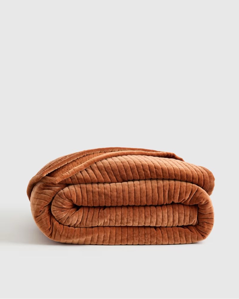 cotton velvet channel quilt full/queen