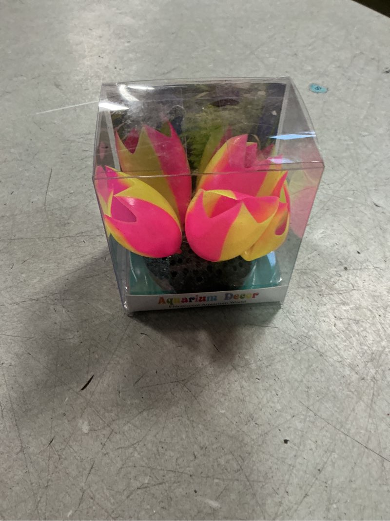 Condition photo showing New/Like New for Underwater Treasures Glow Action Sea Squirts - Rose AUTV70-261001/Ro