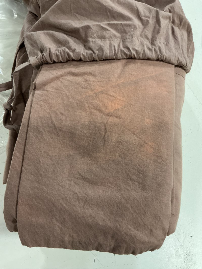 Condition photo showing As Is for organic brushed cotton sheet set, full, fig