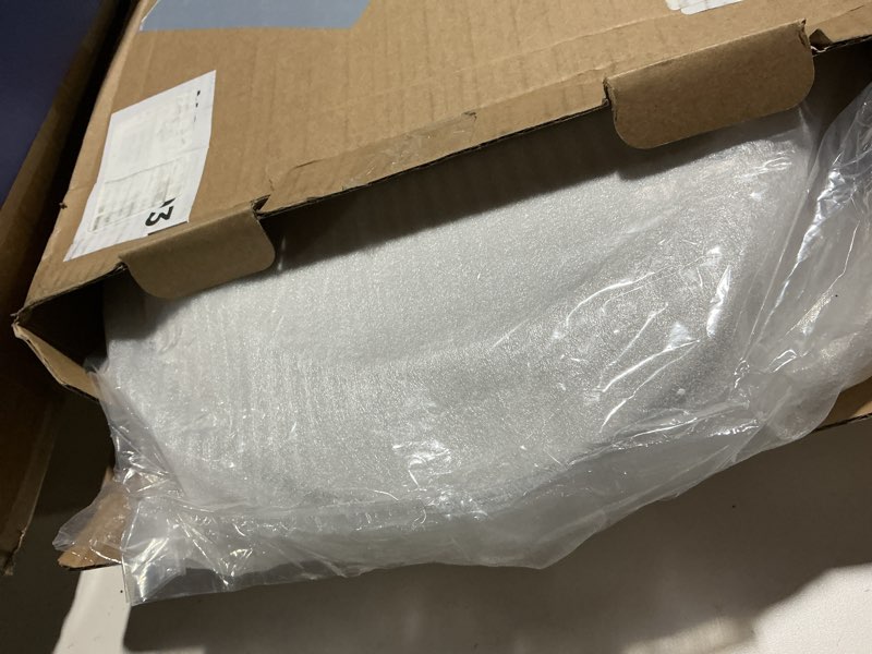 Condition photo showing Good Condition for American Standard 5503A00B.020 Transitional Slow-Close Elongated Front Toilet Seat, White