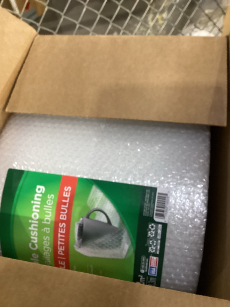 Condition photo showing New/Like New for Duck 12 in. W X 175 ft. L Bubble Wrap 1 pk