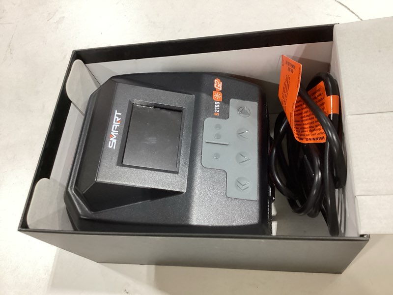 Condition photo showing New/Like New for spektrum s2100 g2 2x100w ac smart charger spmxc2000
