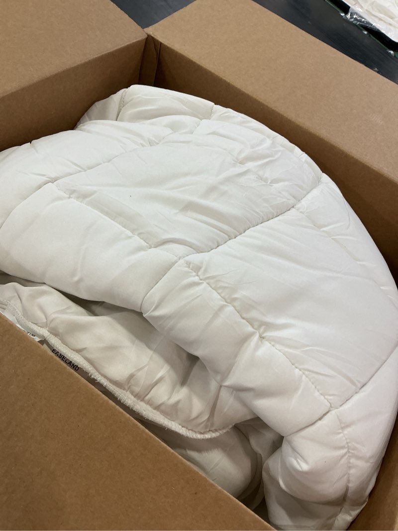 Condition photo showing Good Condition for easeland full size mattress pad pillow top mattress cover quilted fitted mattress protector cotton 8-21" deep pocket cooling topper (54x75 inches, white) white full