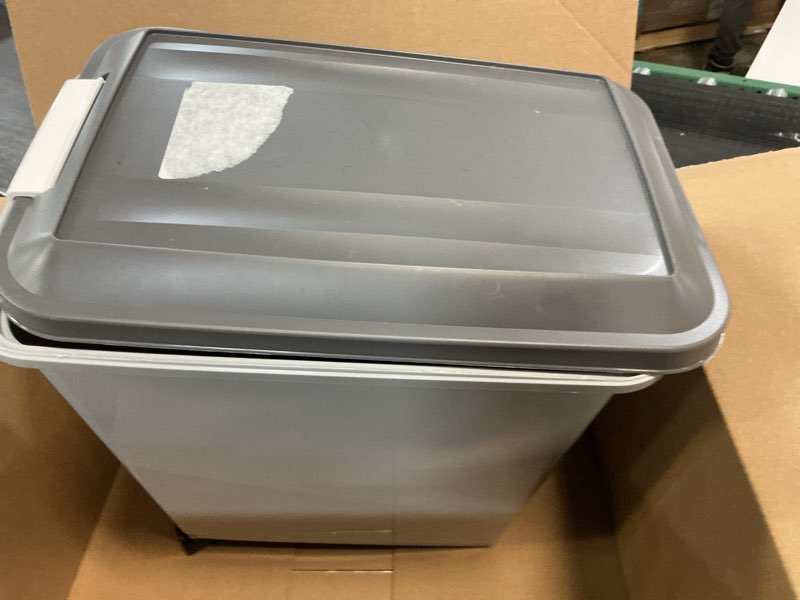 Condition photo showing Good Condition for IRIS USA Dog Food Storage Container with Wheels, Airtight Lid, 2-Cup Scoop, Up to 30 Pounds Pet Food Storage, Built in Scoop Storage in Lid, Versatile Pet Food Bin, Portable, BPA Free, Gray/Dark Gray 30 lbs Dark Gray