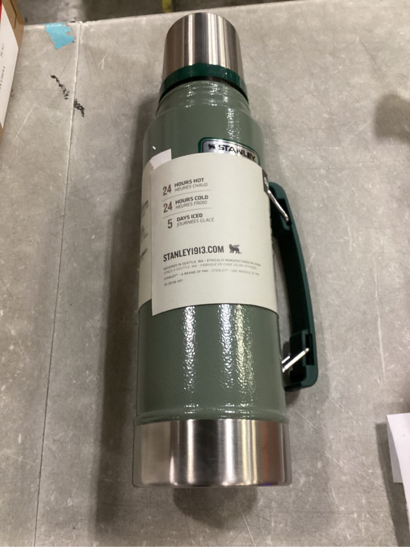 Condition photo showing Good Condition for stanley heritage classic vacuum bottle with handle 1.1 qt | wide mouth w/leakproof cup lid | keep drinks hot or cold | insulated stainless steel thermal bottle | bpa-free | hammertone green hammertone green 35.2 ounces 1.1 qt