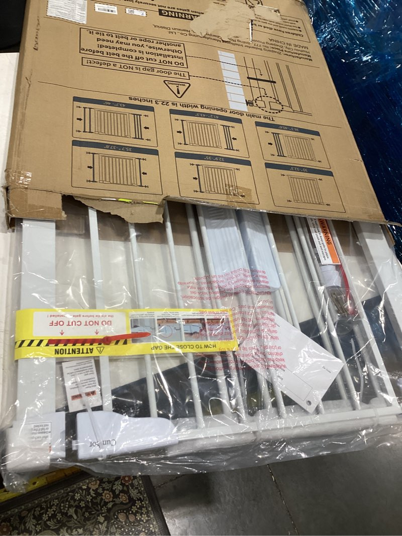Condition photo showing New/Like New for cumbor 30-46" baby gate for stairs, toddler safety essentials for the house, auto close dog gate for doorways, mom's choice awards winner-easy install pressure mounted pet gates for dogs, white