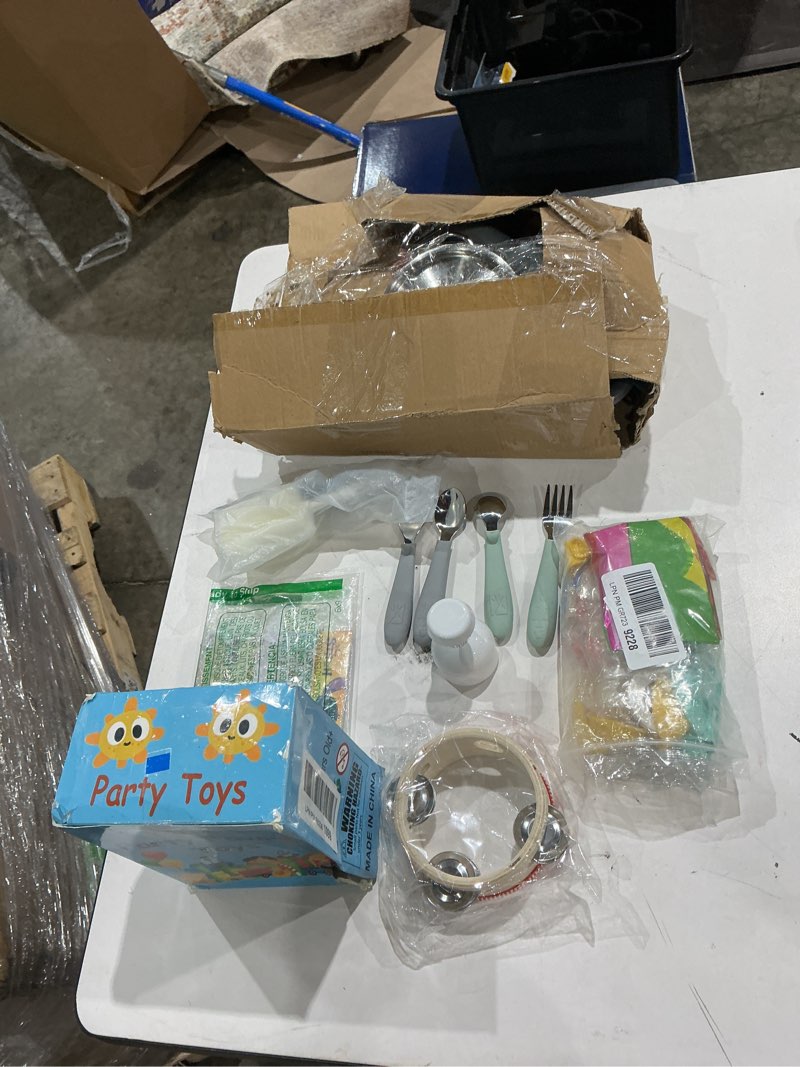 Condition photo showing As Is for assorted lot of toys and games