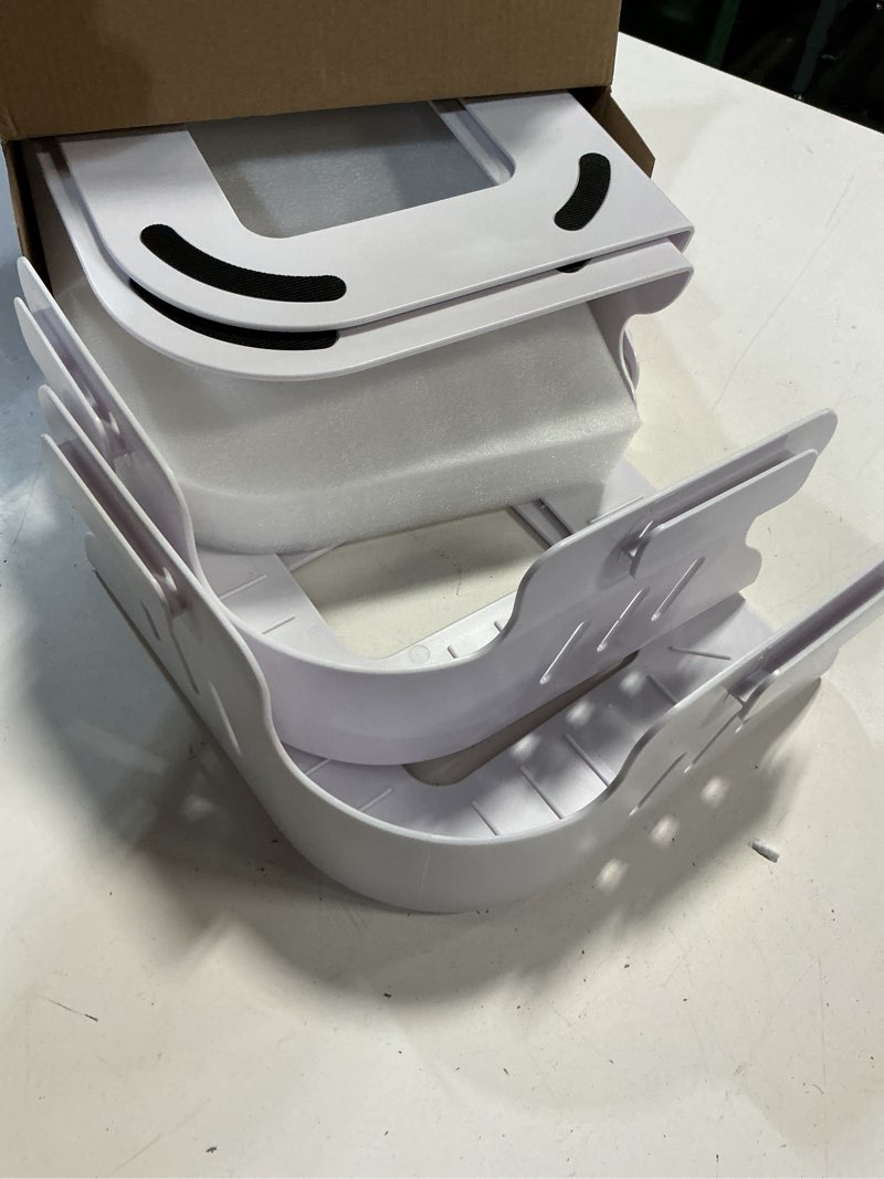 Condition photo showing Good Condition for gaslike lock bed sheet holders with anti-slip pads for corners, 4pcs secure bed sheets firmly in place, heavy duty bed sheet holder straps for no more loose sheets, easy installation for all mattress white
