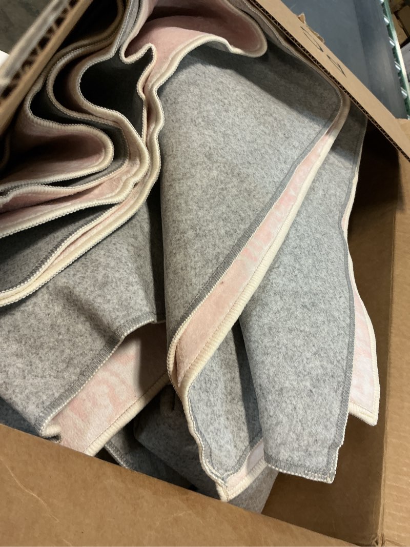 Condition photo showing As Is for Washable Rug 9x12 Area Rugs for Living Room - Stain Resistant Non-Slip Backing Boho Rug for Bedroom,Durable & Ultra-Thin Vintage Large Area Rug(9x12,Pink) Pink 9' x 12' (Rectangular)