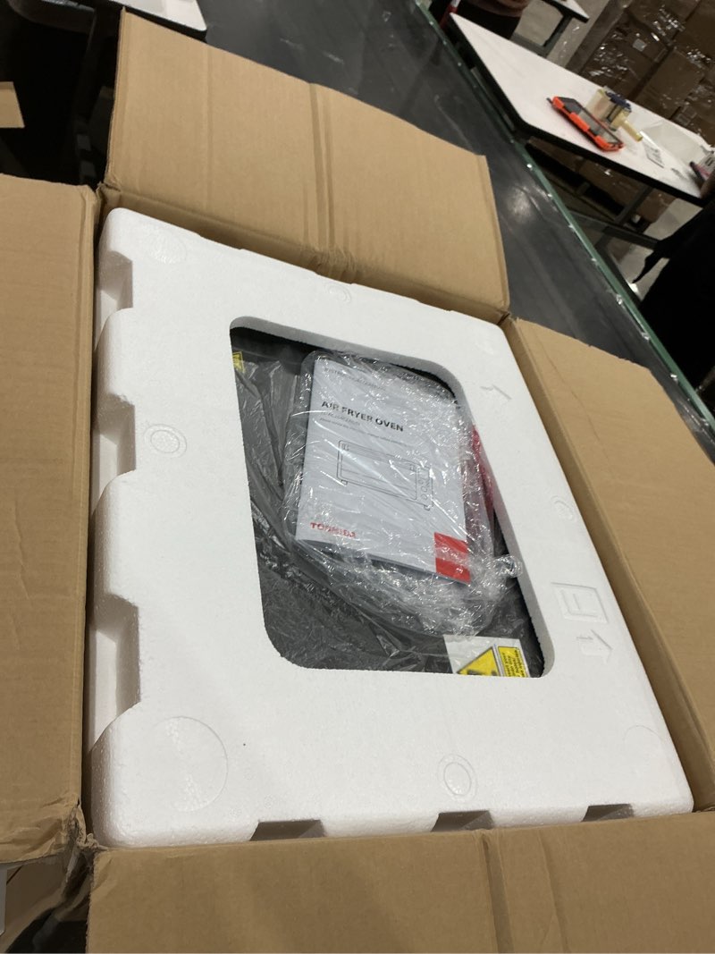 Condition photo showing Good Condition for toshiba cheffry air fryer toaster oven combo, 26.4 qt large capacity, 12-in-1 countertop toaster oven, stainless steel