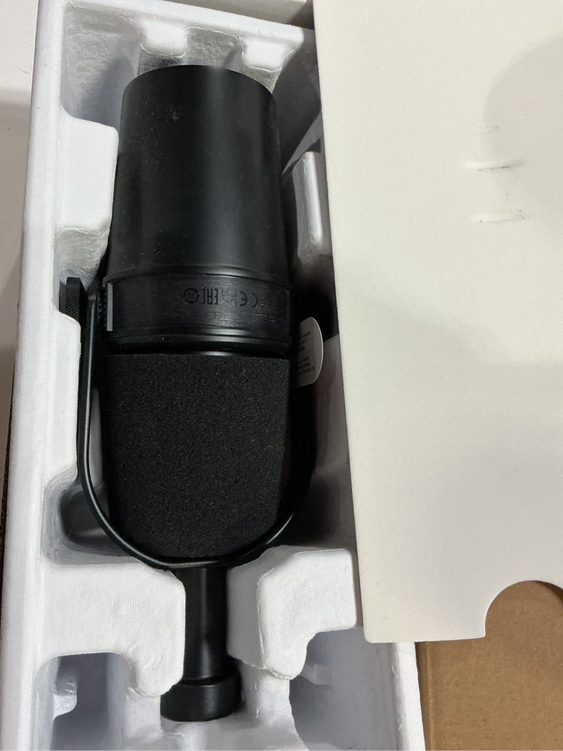 Condition photo showing Good Condition for shure mv7x microphone - xlr only pro quality dynamic mic for podcasting & vocal recording, voice-isolating technology, all metal construction, mic stand compatible, optimized frequency - black