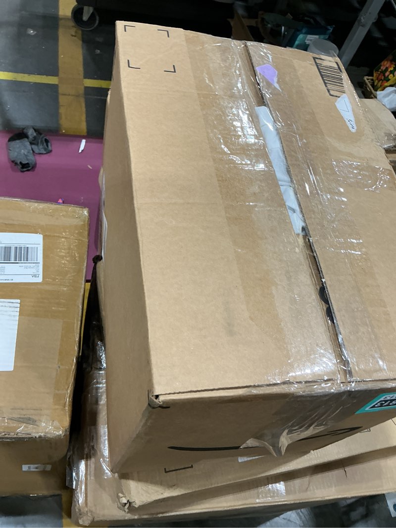 Condition photo showing New/Like New for pillow