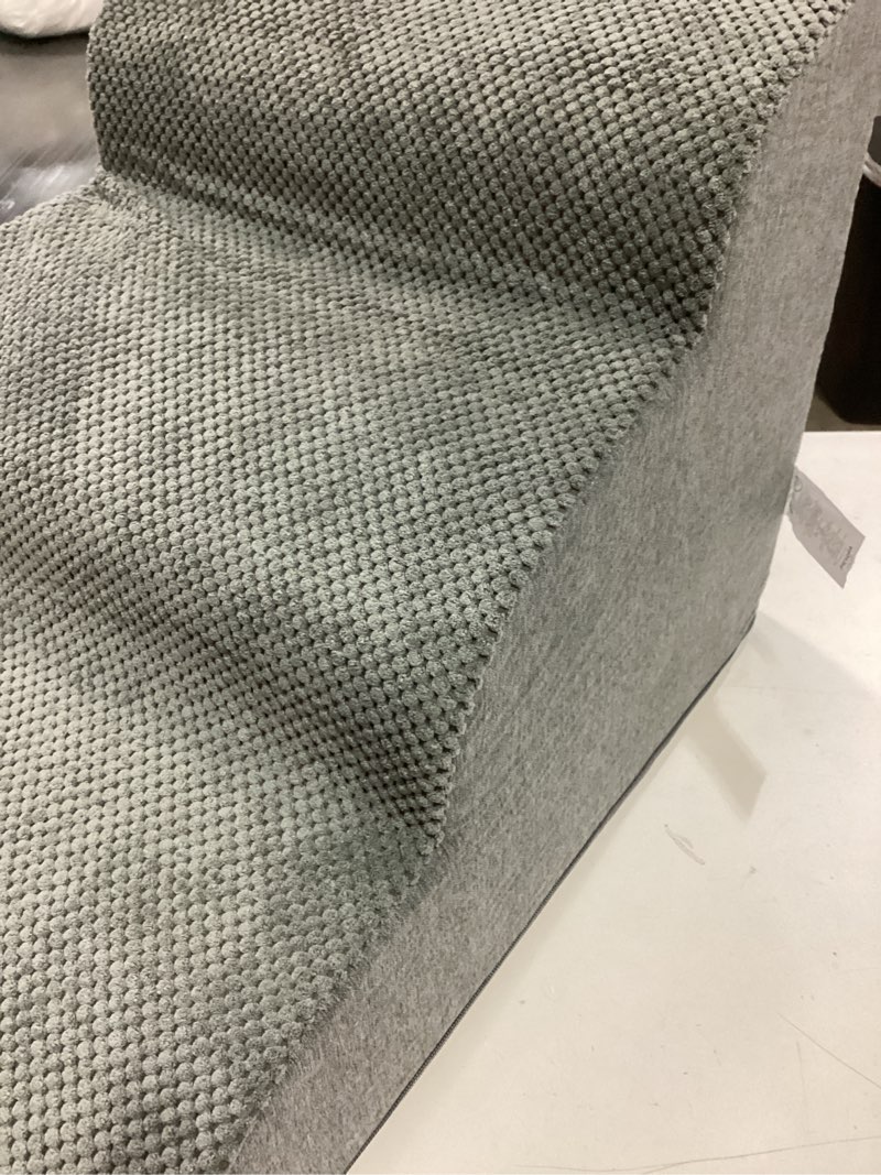 Condition photo showing Good Condition for EHEYCIGA Curved Dog Stairs Ramp for Small Dogs 15.7" H, 3-Step Dog Steps for Couch Sofa and Chair, Pet Stairs for Cats, Non-Slip Balanced Pet Steps Indoor, Grey Fleece-Grey 3-Step
