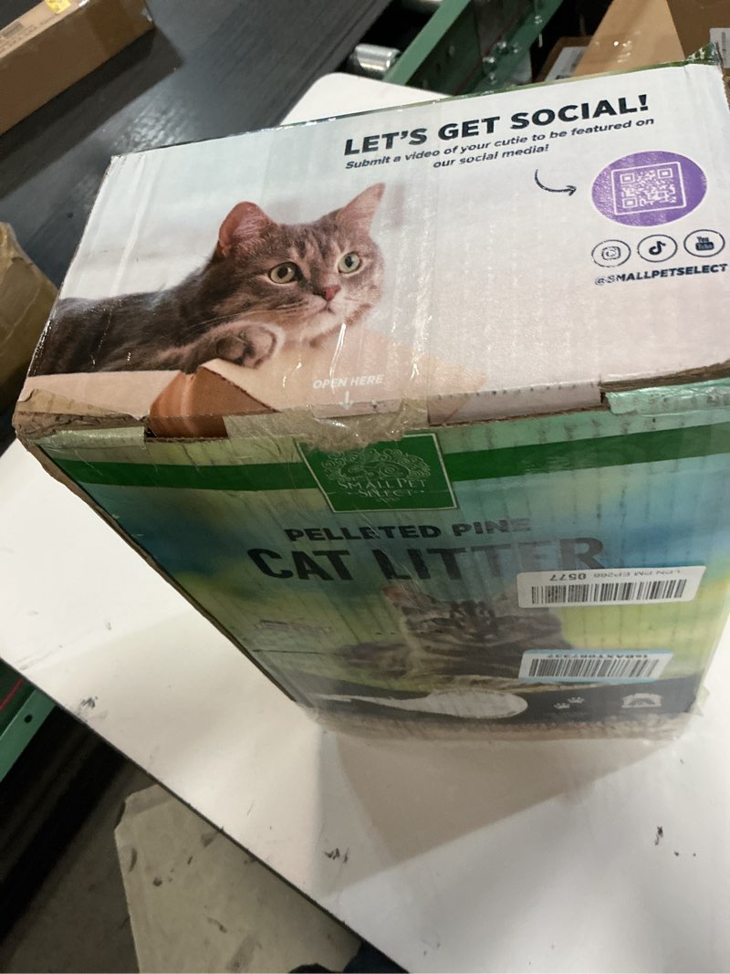 Condition photo showing New/Like New for small pet select recycled pelleted paper cat litter, kitty litter, non clumping pellets for cats, for use with litter box, non tracking, low dust, made in usa, 20lb