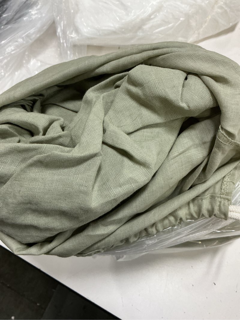 Condition photo showing As Is for european linen duvet cover set, full/queen, willowleaf