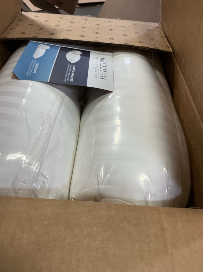 Condition photo showing New/Like New for Beckham Hotel Collection Bed Pillows Standard/Queen Size Set of 2 - Original Soft Down Alternative Pillow for Sleeping - Soft Support for Back, Stomach or Side Sleepers Queen / Standard White