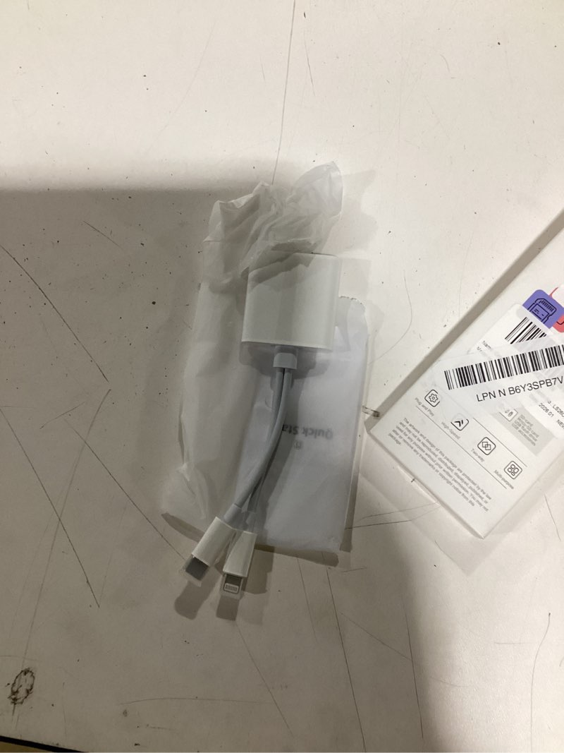 Condition photo showing New/Like New for sd card reader for iphone ipad, usb c & lightning dual interface memory card reader, digital camera adapter to iphone/macbook/usbc laptop for sd/tf/sim card, plug & play, camera accessories 2 slot
