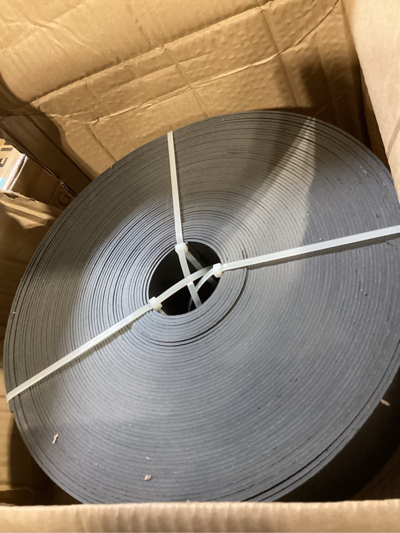 Condition photo showing Good Condition for a anleolife 100ft flexible plastic landscape edging coil, 5" black garden border for yard, flower beds & pathways, anti-uv, 30 stakes for easy install 100ft with 30pcs stakes