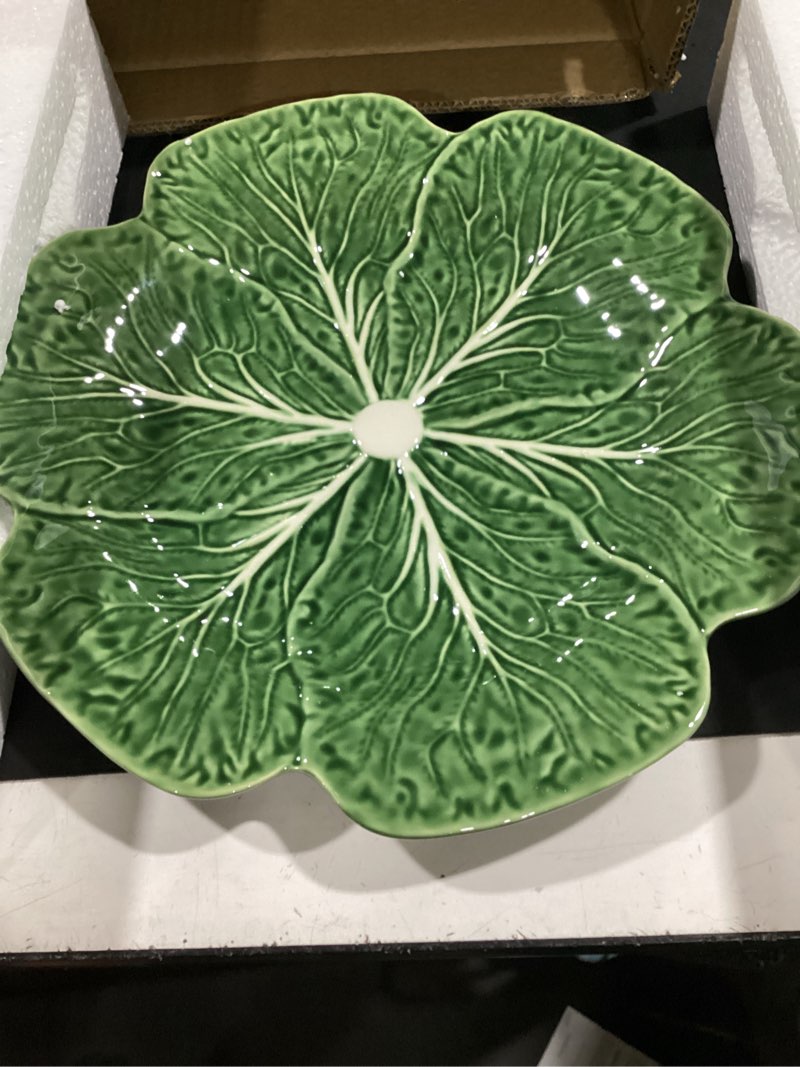 Condition photo showing Good Condition for le jardin cabbage 3d 13" round platter – sculpted green stoneware leaf platter – heirloom-inspired serveware for spring & summer seasonal dining and entertaining