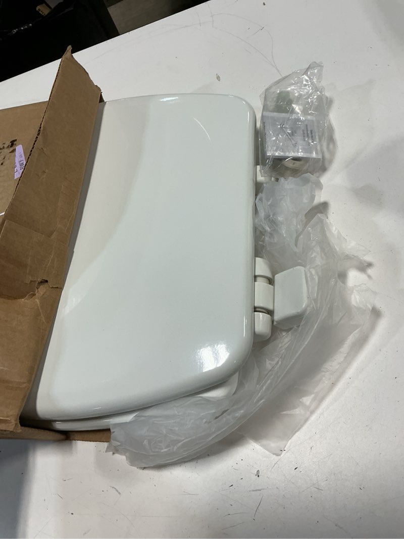 Condition photo showing Good Condition for Mayfair Linden Slow Close Toilet Seat, Non Slip Heavy Duty Wood, Easy Install, Elongated, White Elongated Traditional Hinge