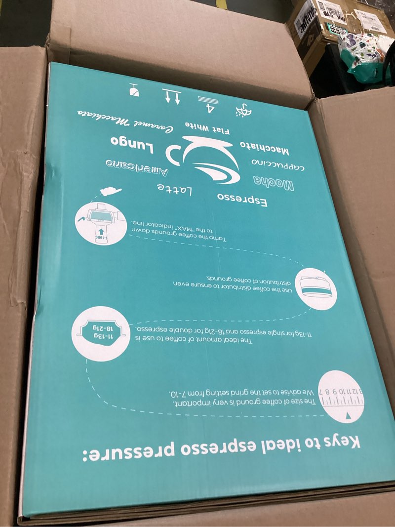 https://lotting-media.assets.bidfta.com/lotting_d197ad79-a348-49a2-bcc3-12ef11a1f71b