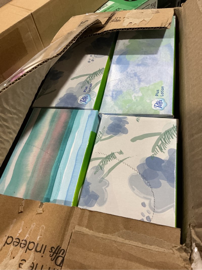 Condition photo showing Good Condition for puffs plus lotion facial tissues, 8 family boxes, 124 facial tissues per box, allergies and colds 124 count (pack of 8)