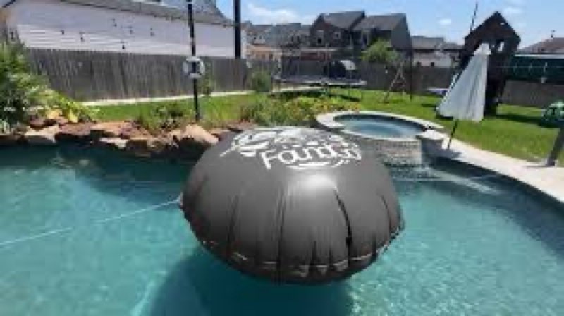 FoundGo XXXXL 13ft Round Giant Pool Air Pillow for Above Ground Pools Cover Cold-Resistant Ice Equal