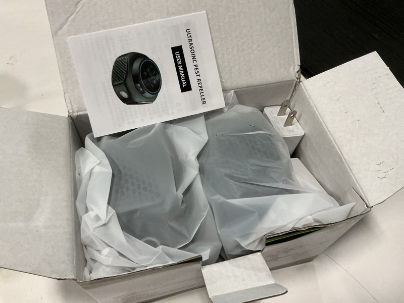 Condition photo showing Good Condition for Ultrasonic Mouse Plug in, Indoor Pest Rodent Control for Mouse Mice Squirrel Electronic Repelling Device with 3 Mode Switching for House Garage Kitchen 2 Pack