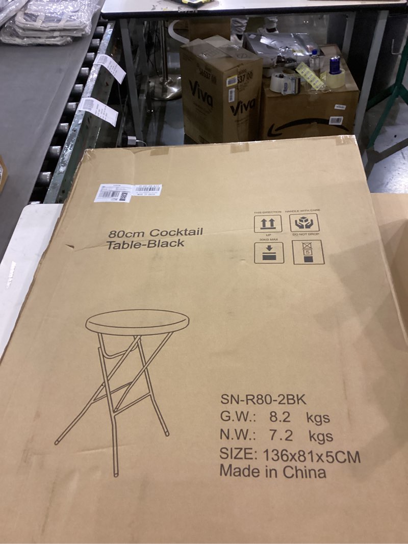 Cocktail table