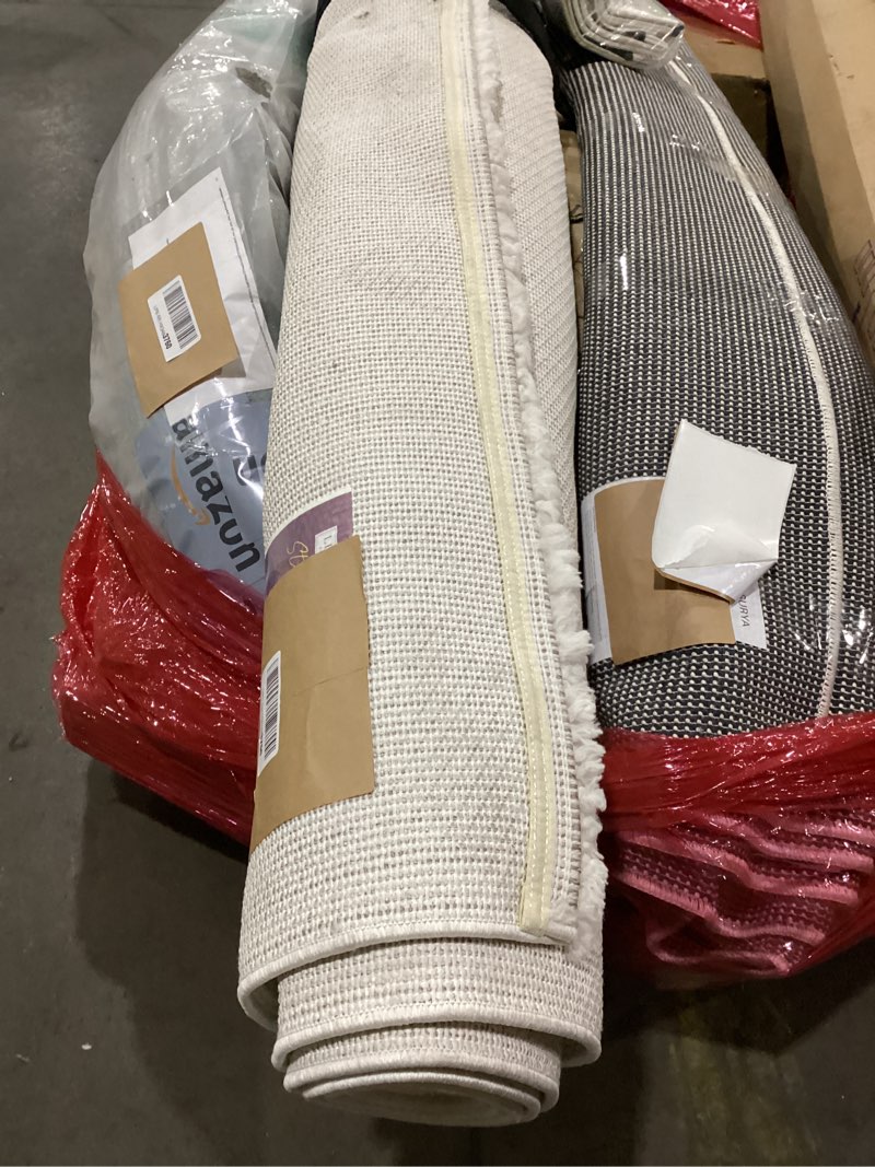 Condition photo showing As Is for LUXE WEAVERS Stella Collection 246 Cream 8x10 Modern Abstract Area Rug 8' x 10' (Rectangular) Cream