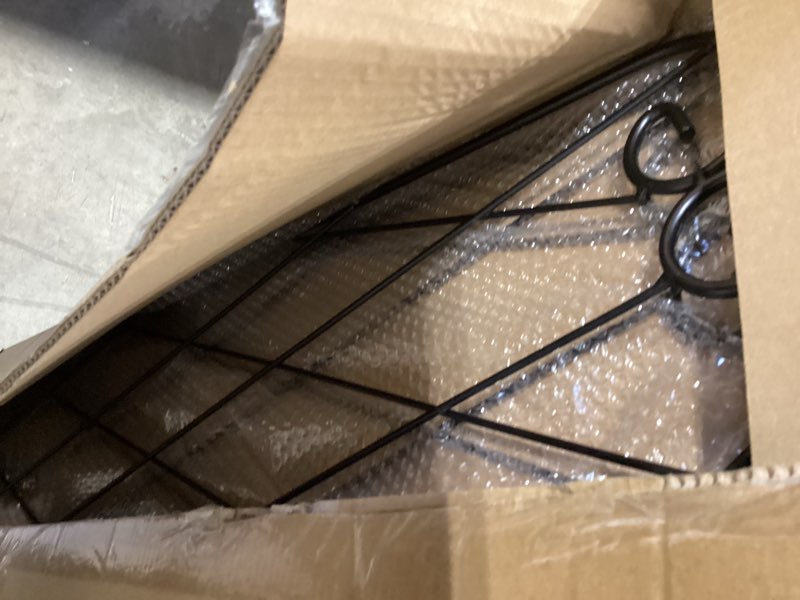 Condition photo showing New/Like New for amagabeli garden trellis for climbing plants 47” x 16” rustproof black iron plant trellis potted vines vegetables flowers patio metal wire lattices grid panels for ivy cucumbers clematis 2 pack gt03 47"x16" black-2pack