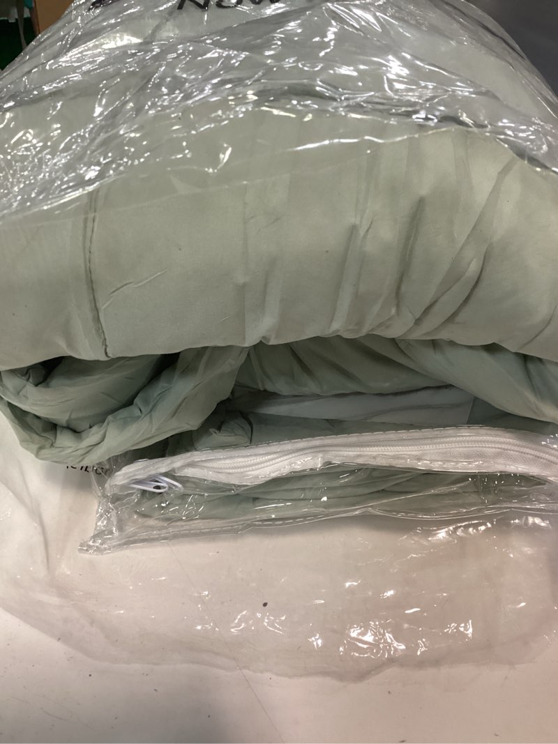 Condition photo showing Good Condition for cozylux full size comforter sets sage green, 7 pieces bed in a bag, green comforter full size, all season bedding sets with stitch quilted comforter, flat sheet, fitted sheet, pillowcases sage green full