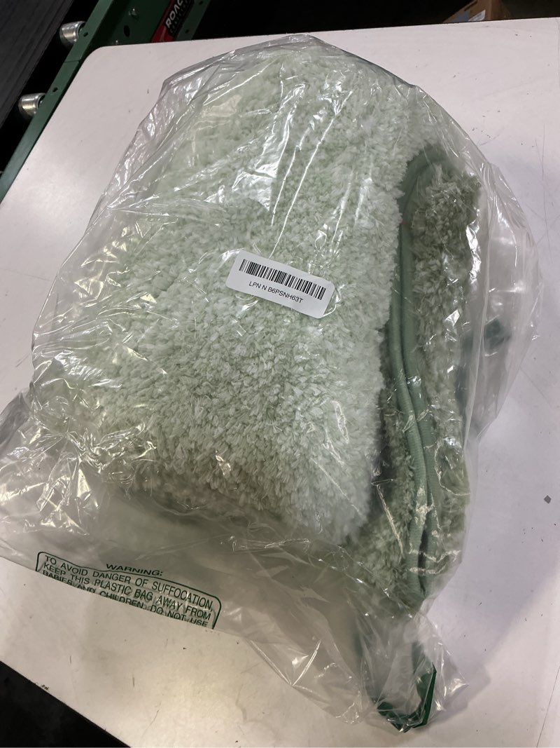 Condition photo showing Good Condition for olanly bathroom runner rugs 70x24, extra soft absorbent microfiber bath rugs, rubber backing, quick dry, washable bath mats for bathroom floor, tub and shower, home decor accessories, sage green 70" x 24" sage green