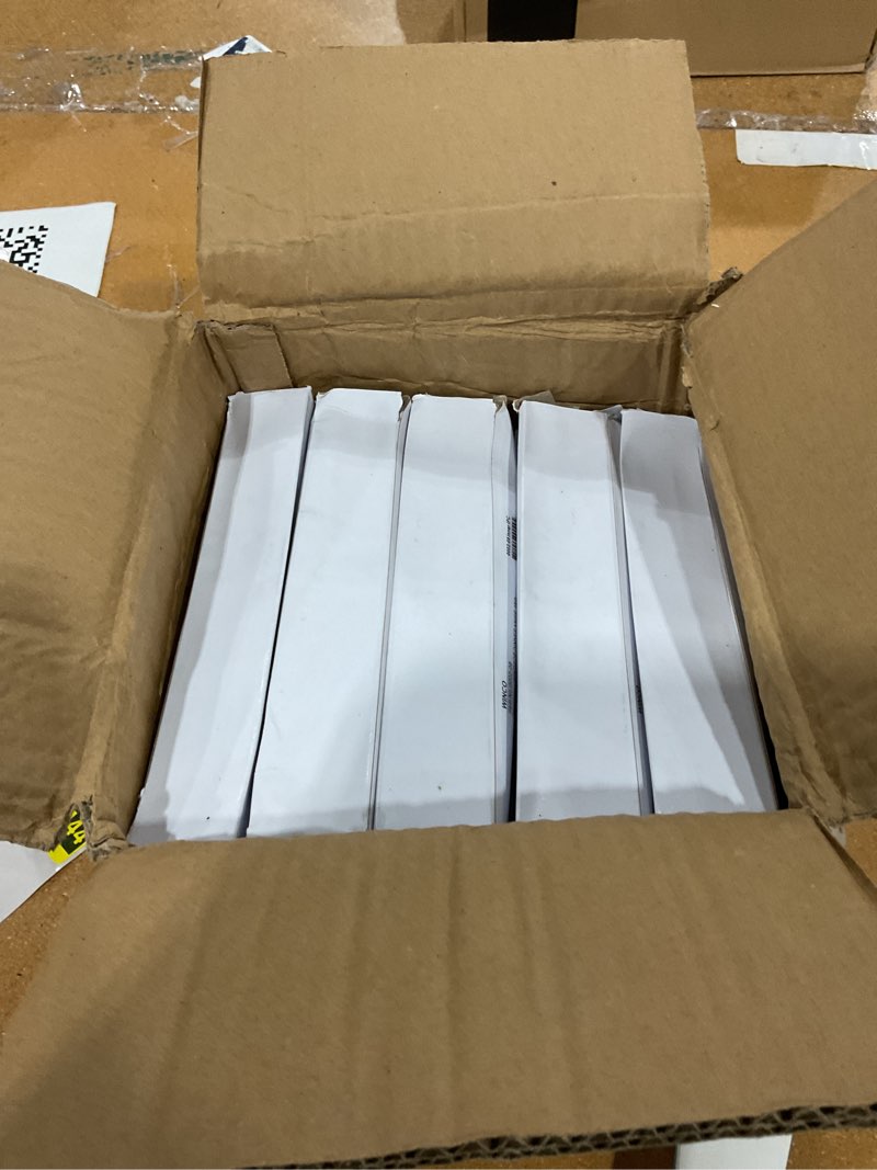 Condition photo showing New/Like New for windsor 18/0 stainless steel dinner knifes-1 dozen pack 25 doz (300)