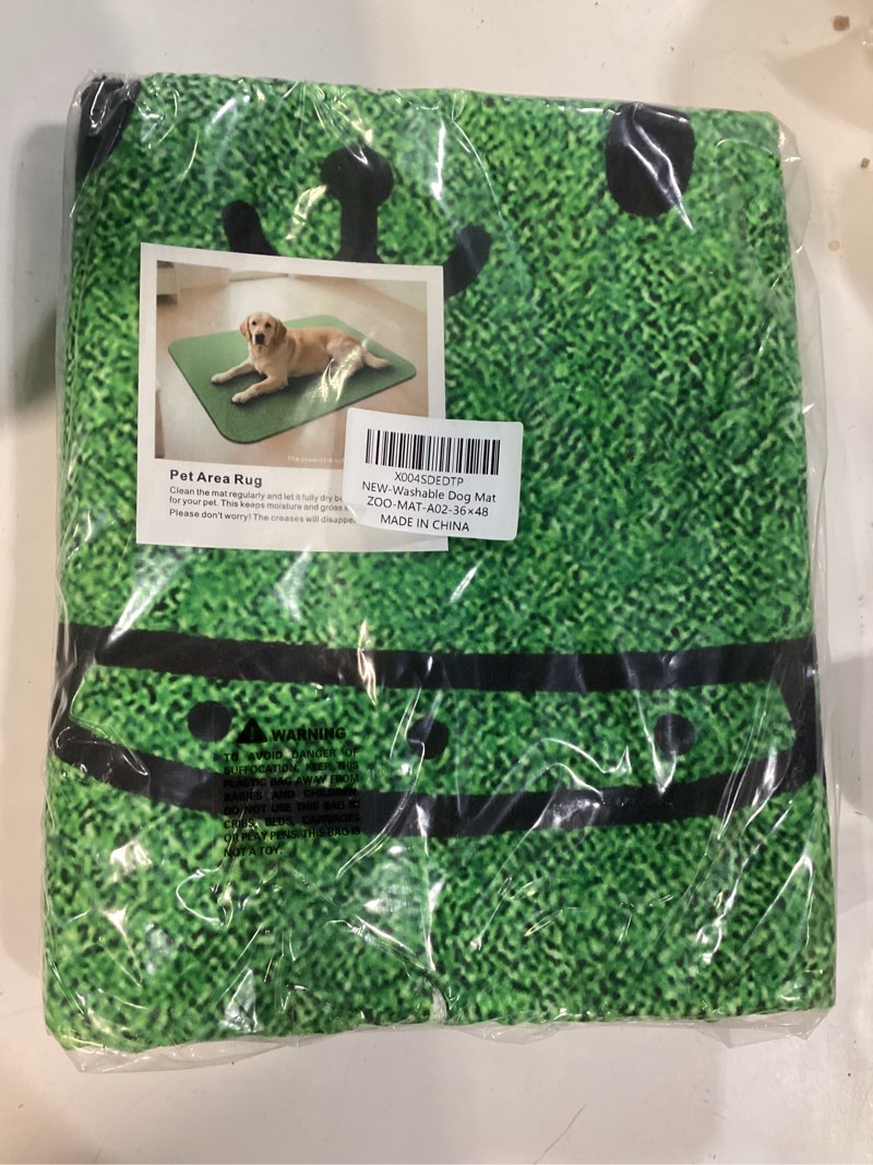 Condition photo showing New/Like New for Dog Door Mat for Muddy Paws, 36x48 Absorbent Low Pile Mud Rug, Non-Slip Washable Indoor Doormat for Dogs, Quick Dry Dirt Trapping Entryway Floor Mat for Inside, Green 48"L x 36"W Green A02