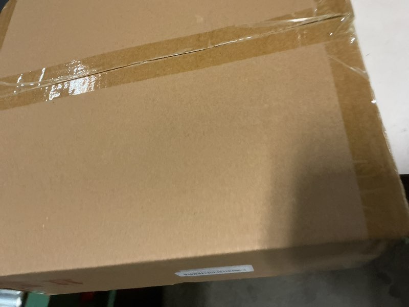 Condition photo showing New/Like New for CONNOO 9 Pack Square Glass Vase 4" x 4" x 4", Clear Bulk Flower Vases for Centerpieces, Square Glass Cube Vase Floating Candle Holders for Wedding Party Home Decor 9 Pack 4 Inch