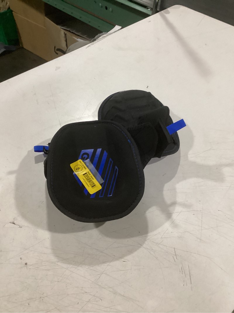 Condition photo showing Good Condition for similar to nocry professional gel knee pads for work with soft foam and gel cushion — heavy duty cap, reinforced adjustable straps, military grade rivets and built-in hang loops — perfect for construction black