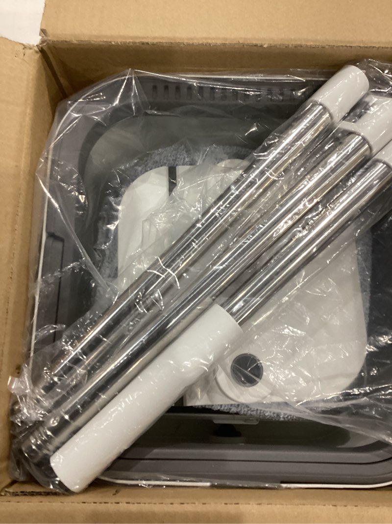 Condition photo showing Good Condition for Mop and Bucket Set, Easy-to-use Spin Mop with Separate Dirty Water System, Deep-Cleaning Mops for Floors, Versatile Mops for Walls