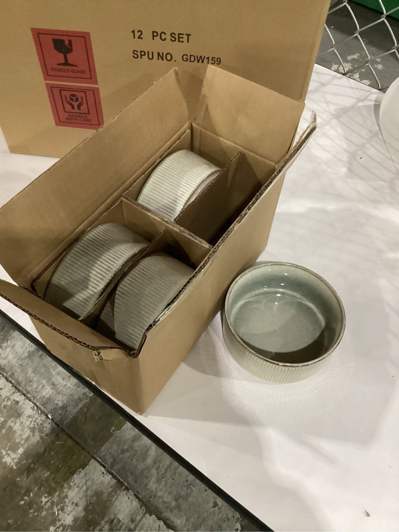 GBHOME Stoneware Dinnerware Sets for 8,Round Reactive Glaze Ceramic Plates and Bowls Set,Highly Scra