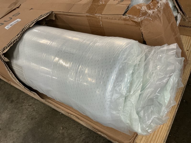 Condition photo showing New/Like New for Zinus 12 Inch Queen Green Tea Memory Foam Mattress [New Version], Fiberglass Free, Medium Firm Feel, Zoned Pressure Relief, Certified Safe Foams & Fabric, Mattress in A Box White Queen 12" New Small Box