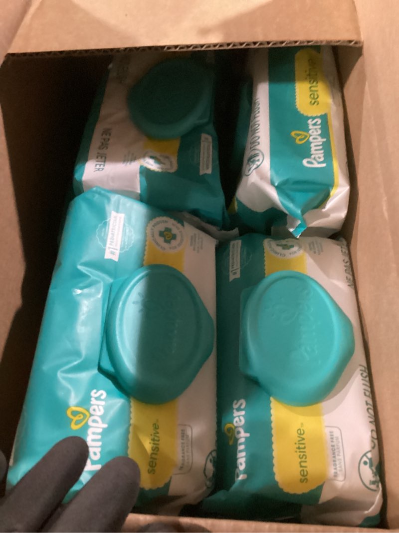 Condition photo showing Good Condition for Pampers Sensitive Baby Wipes, Water Based, Hypoallergenic and Unscented, 8 Flip-Top Packs, 4 Refill Packs (1008 Wipes Total) 84 Count (Pack of 12)
