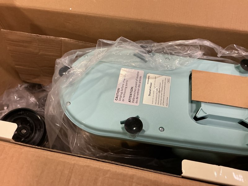 Condition photo showing Good Condition for VIVOHOME 3 in 1 Multifunctional Stand Mixer with 6 Quart Stainless Steel Bowl, 650W 6 Speed Tilt-Head Meat Grinder, Juice Blender, Blue 3-in-1 Blue
