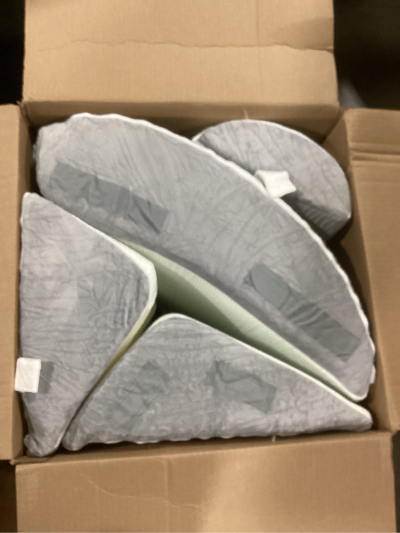 Condition photo showing Good Condition for Hansleep Bed Wedge Pillow Set for After Surgery 6PCS, Post Surgery Pillow for Sleep Apnea and Acid Reflux Relief, Adjustable Reading Pillows Back Support with Memory Foam, White, 23" White 6pcs-23.6x27''