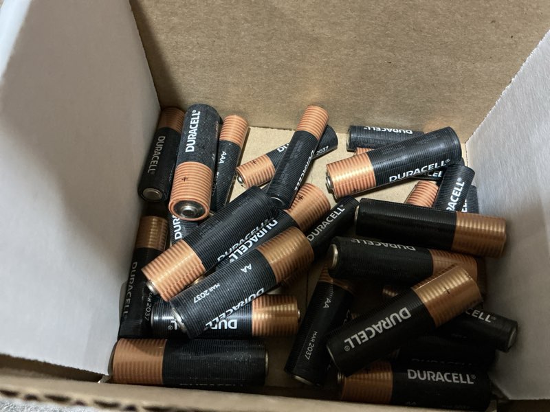 Condition photo showing Good Condition for box of 25 duracell power boost aa & aaa batteries