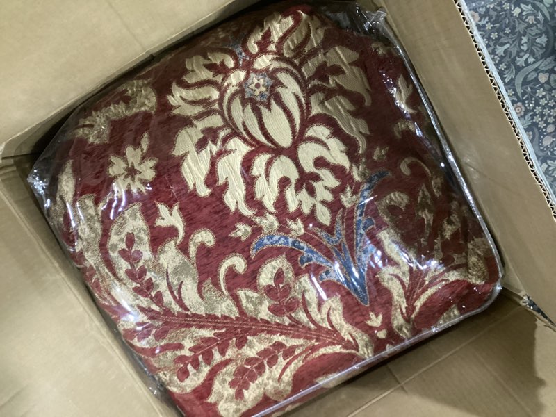 Condition photo showing New/Like New for Loom and Mill 9-Piece Chenille Jacquard Comforter Set, Luxury Christmas Red Comforter Queen Sets, Ultra Soft Floral Bedding with Euro Shams, Bedskirt, Filled Decorative Pillow for Home (Lafaye, Queen)
