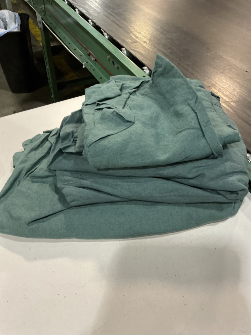 Condition photo showing As Is for european linen sheet set, king, ocean