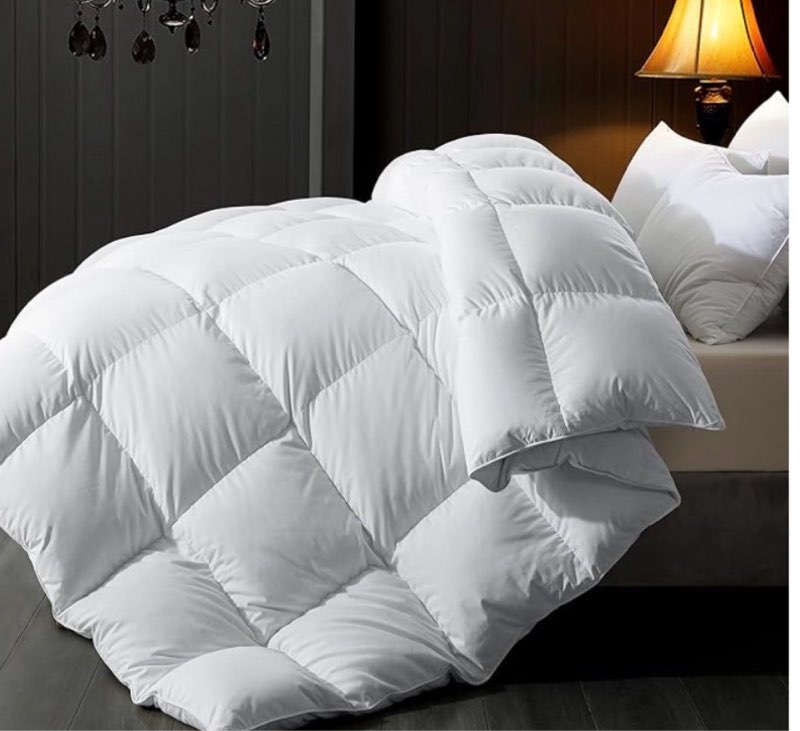 Feather Comforter Full Size, Filled with Feather and Downfiber, Luxurious All Season Fluffy Duvet Insert, Ultra Soft Hotel Collection 100% Cotton Cover Bed Comforter, White 88 inch x 88 inch